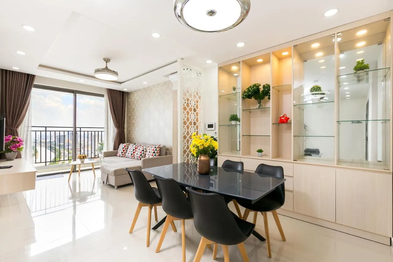 Spacious Saigon - Infinity Pool In Rivergate Ho-Chi-Minh-Stadt