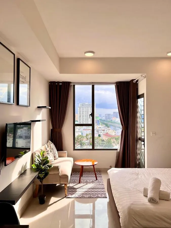 Apartment Spacious Saigon - Infinity Pool In Rivergate Ho-Chi-Minh-Stadt Vietnam