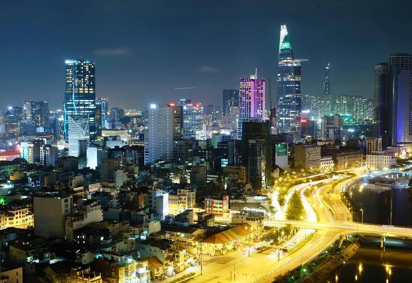 Spacious Saigon - Infinity Pool In Rivergate Ho-Chi-Minh-Stadt