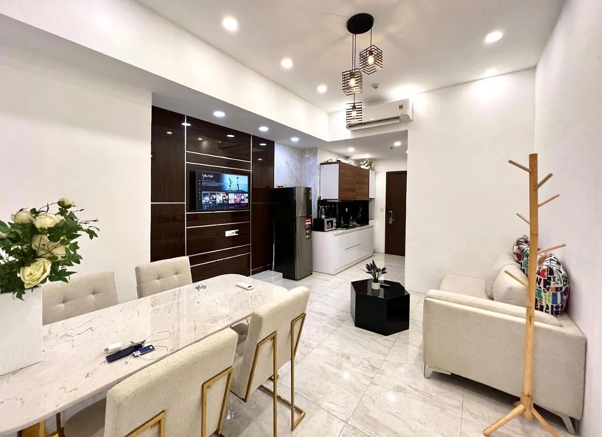Apartment Spacious Saigon - Infinity Pool In Rivergate Ho Chi Minh City