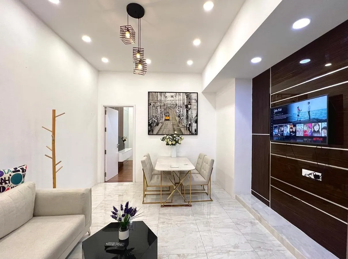 Apartment Spacious Saigon - Infinity Pool In Rivergate Ho Chi Minh City